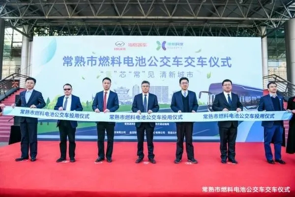 60472e280ae5c.jpg 640.webp (7).jpg